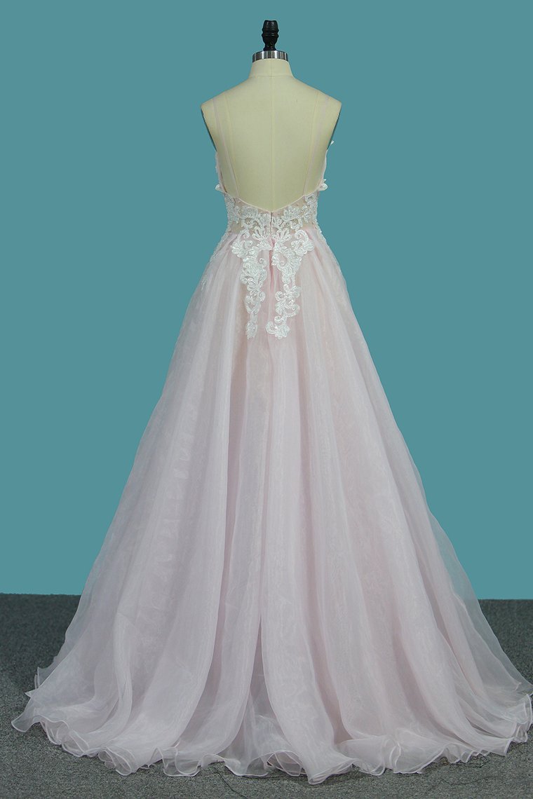 2024 A Line Organza Spaghetti Straps Wedding Dresses With Applique And Beads Open Back