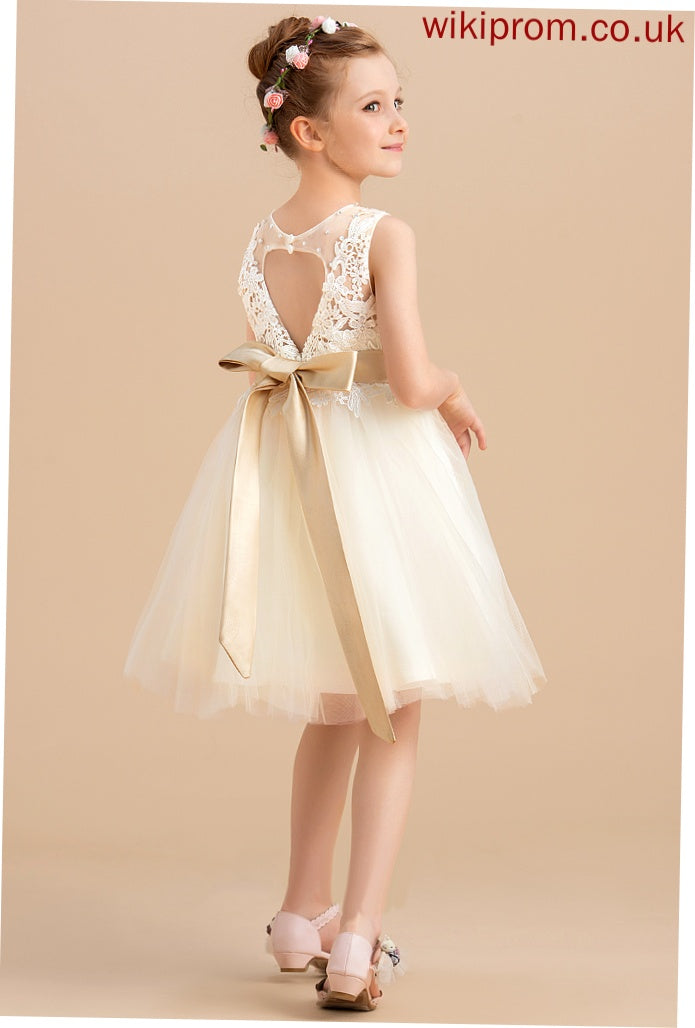 - A-Line Flower Girl Dresses Girl Sash/Beading/Back Neck Eve With Scoop Dress (Detachable sash) Hole Tulle/Lace Flower Sleeveless Knee-length