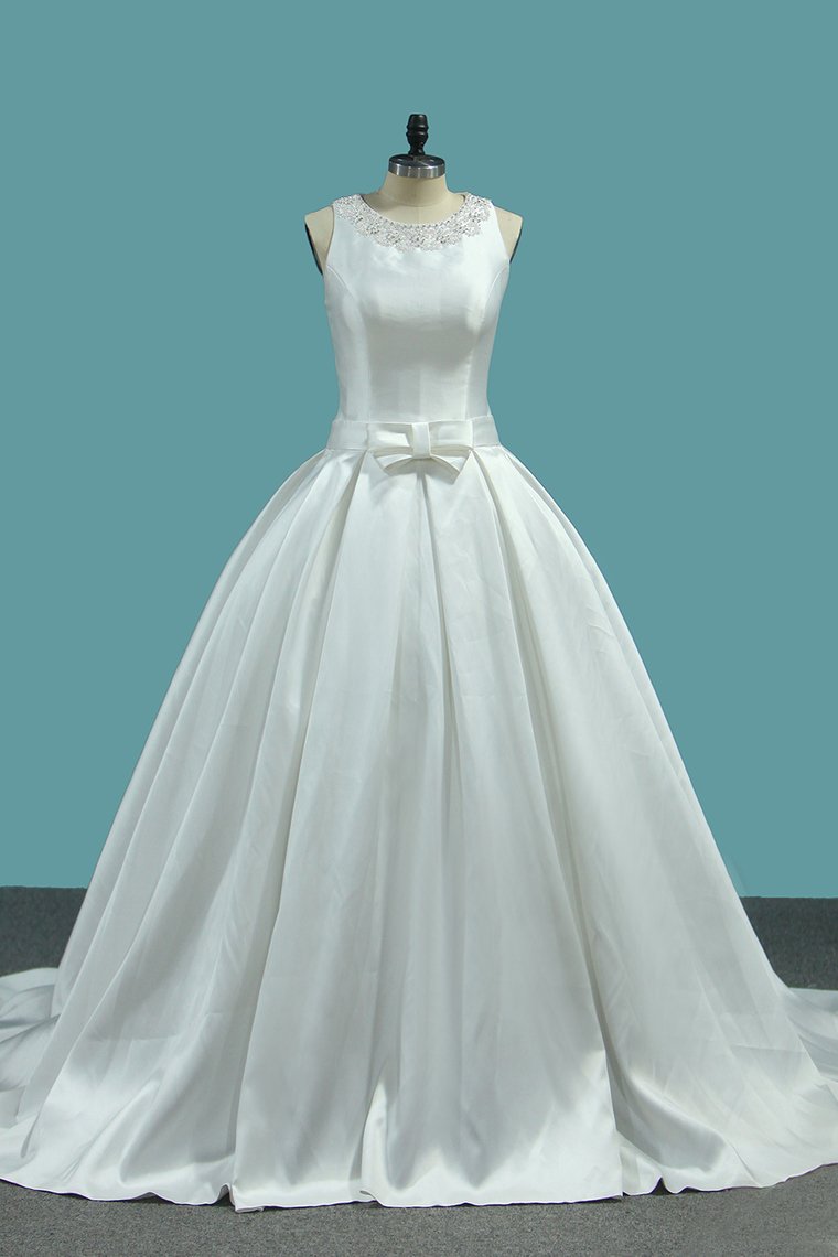 A Line Wedding Dresses Satin Scoop With Beading Court Train