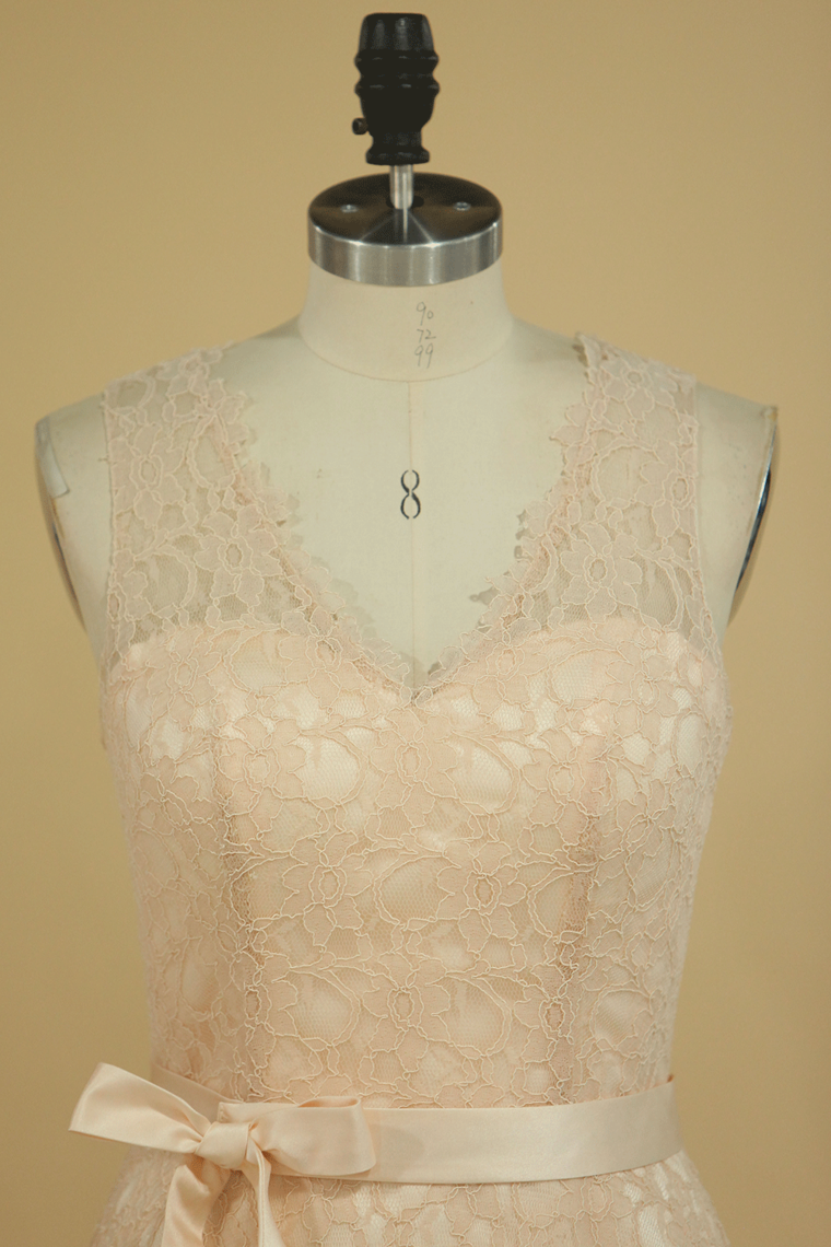 V Neck Knee-Length Bridesmaid Dresses A Line With Sash Lace