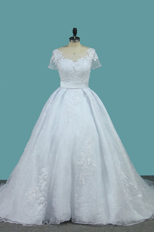 Mermaid Tulle Scoop Short Sleeve Wedding Dresses With Applique And Sash Sweep Train