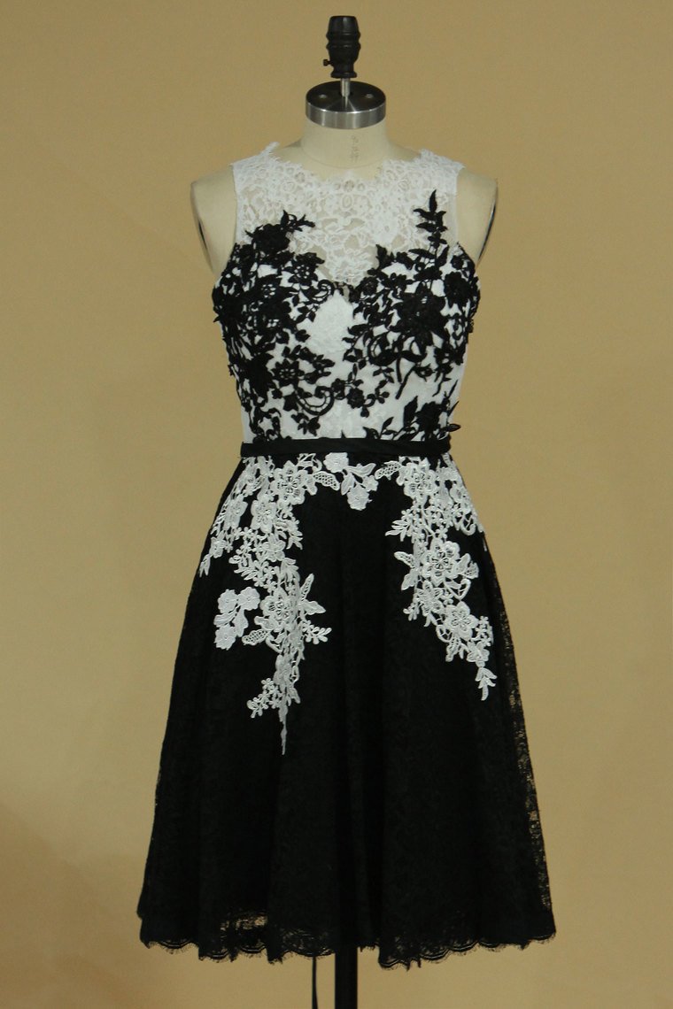 A Line Scoop Evening Dresses Lace Knee Length With Applique And Sash