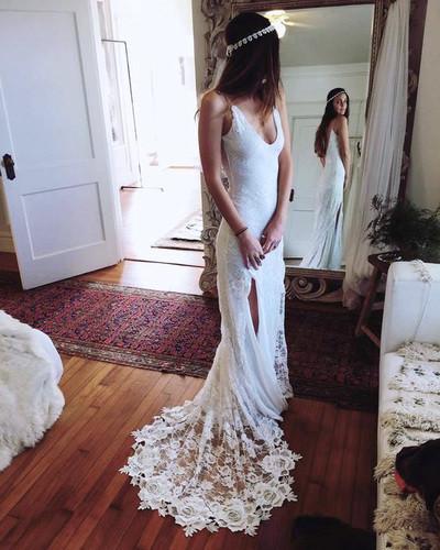 Romantic Boho Backless Lace Mermaid Elegant Ivory Wedding Dress WK151