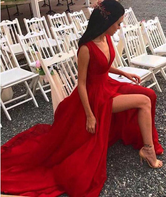 Elegant Red Split V-Neck A-Line Chiffon Sexy Floor-Length Prom Dresses WK506