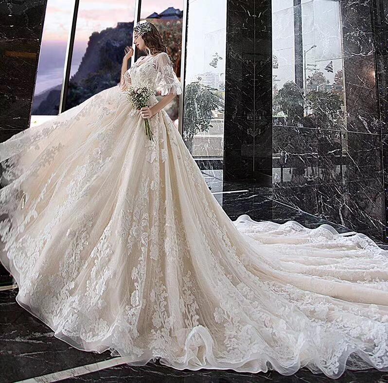 Princess Half Sleeve Ball Gown Wedding Dresses Appliques V Neck Bridal Dresses WK774