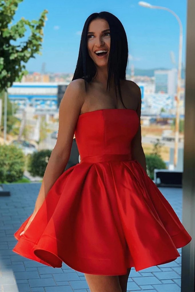 Cute Red Satin Strapless Above Knee Homecoming Dresses with Belt Short Cocktail Dresses H1274