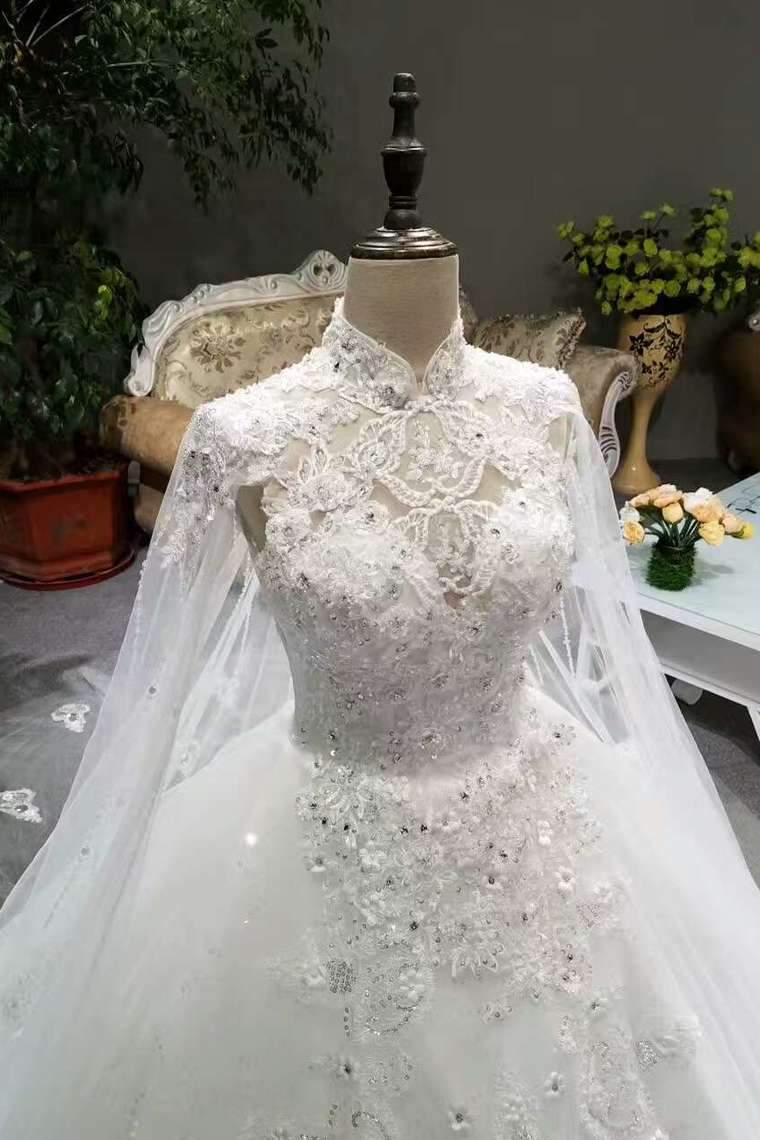 New Arrival Low Price Tulle Wedding Dresses Lace Up With Appliques And Crystals Floor Length With Shoulder Veil