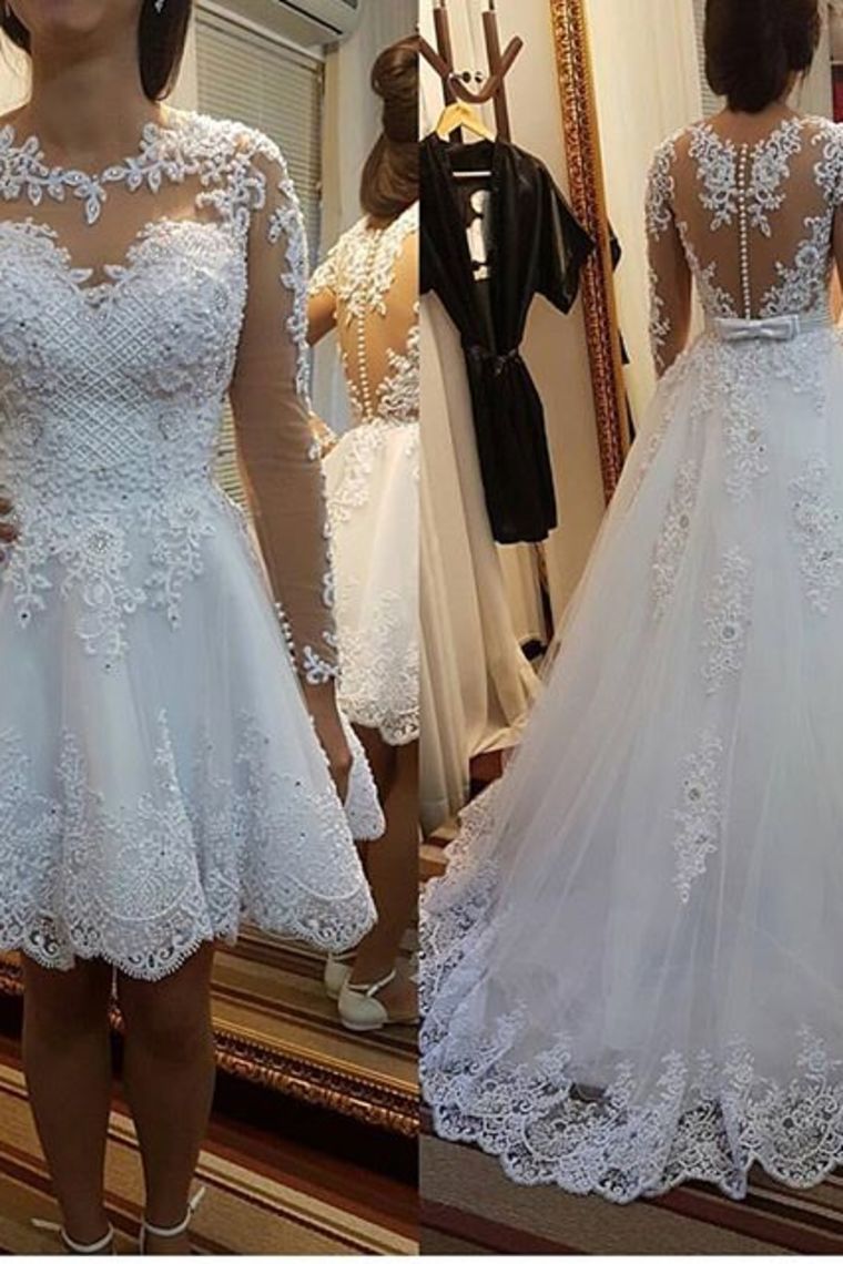 2024 A Line Scoop Neck Wedding Dresses Chapel Train Tulle With Applique & Beading Detachable Skirt Long Sleeves