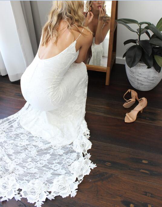 Romantic Boho Backless Lace Mermaid Elegant Ivory Wedding Dress WK151