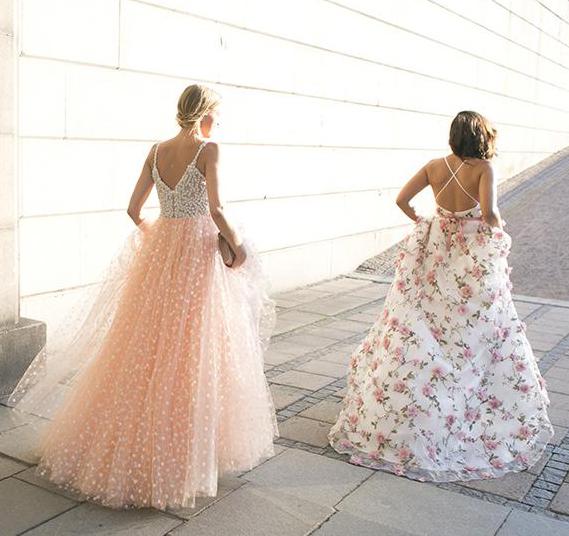 Sparkly A-line Pink Straps Beads Sweetheart Long Backless Appliques Prom Dresses WK636