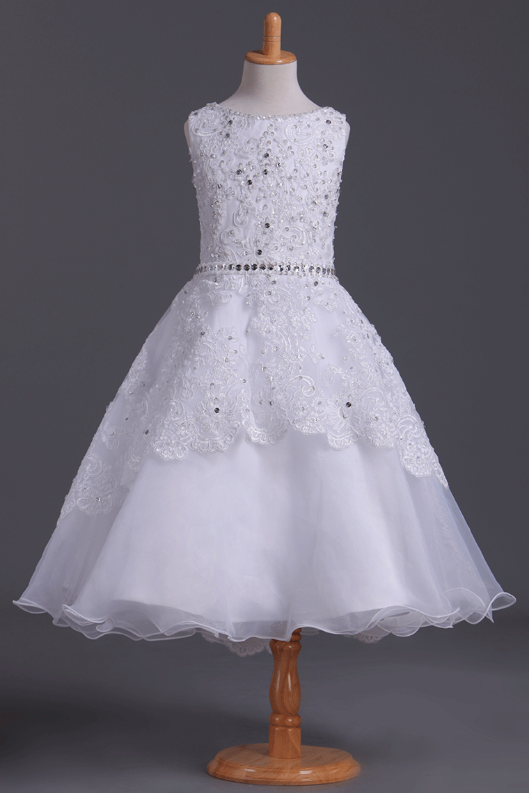 Bateau A Line Flower Girl Dresses With Applique & Beads Tulle