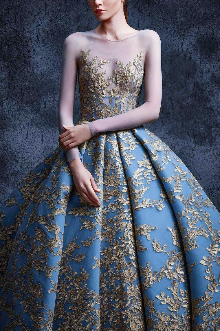 Ball Gown Prom Dresses Scoop Long Sleeves Satin With Applique Court Train