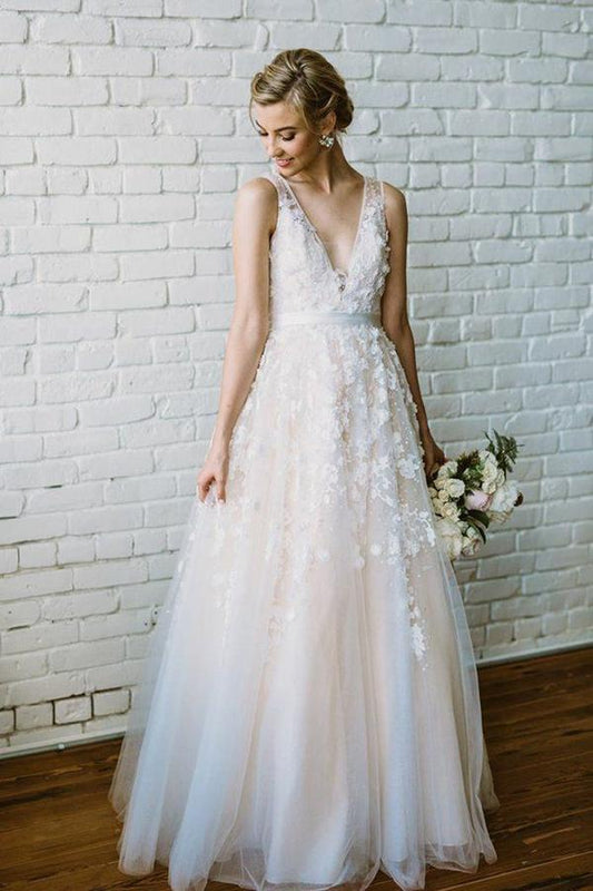 A Line Ivory Lace Long V Neck Beach Wedding Dress with Appliques Bridal Dresses WK232
