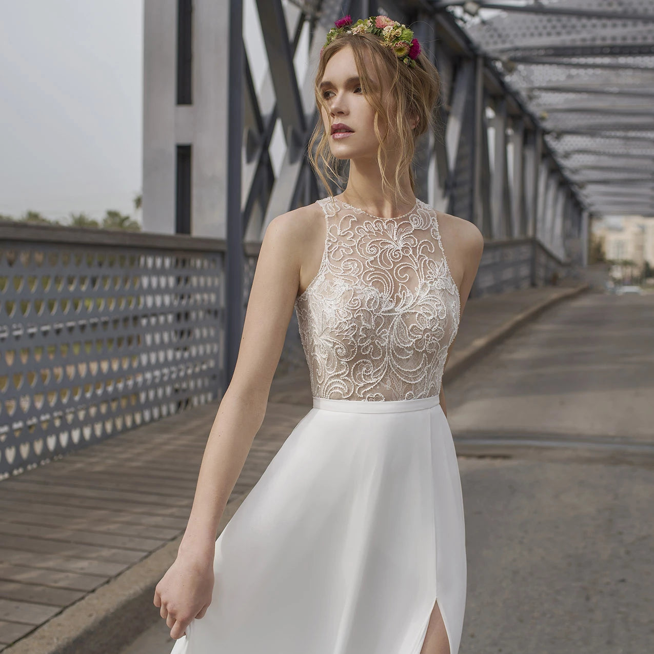 White Side Split Prom Dress Open Back Bridesmaid Dresses Beach Wedding Dress WK548